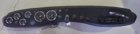 Used custom Bugeye dashboard, fully loaded with gauges and switches!