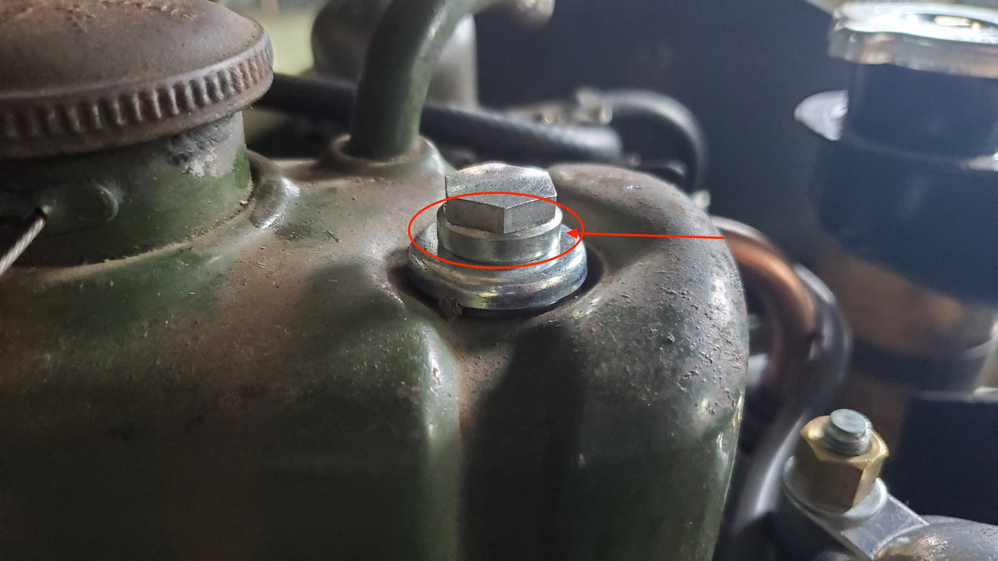 Valve cover bolt spacer (948-1275 engines) (sold individually)