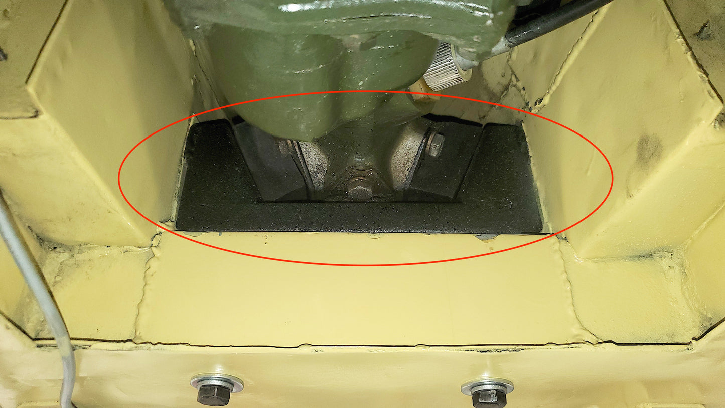 Used Rear Engine/Transmission Mount Bracket (948-1275 Engines)