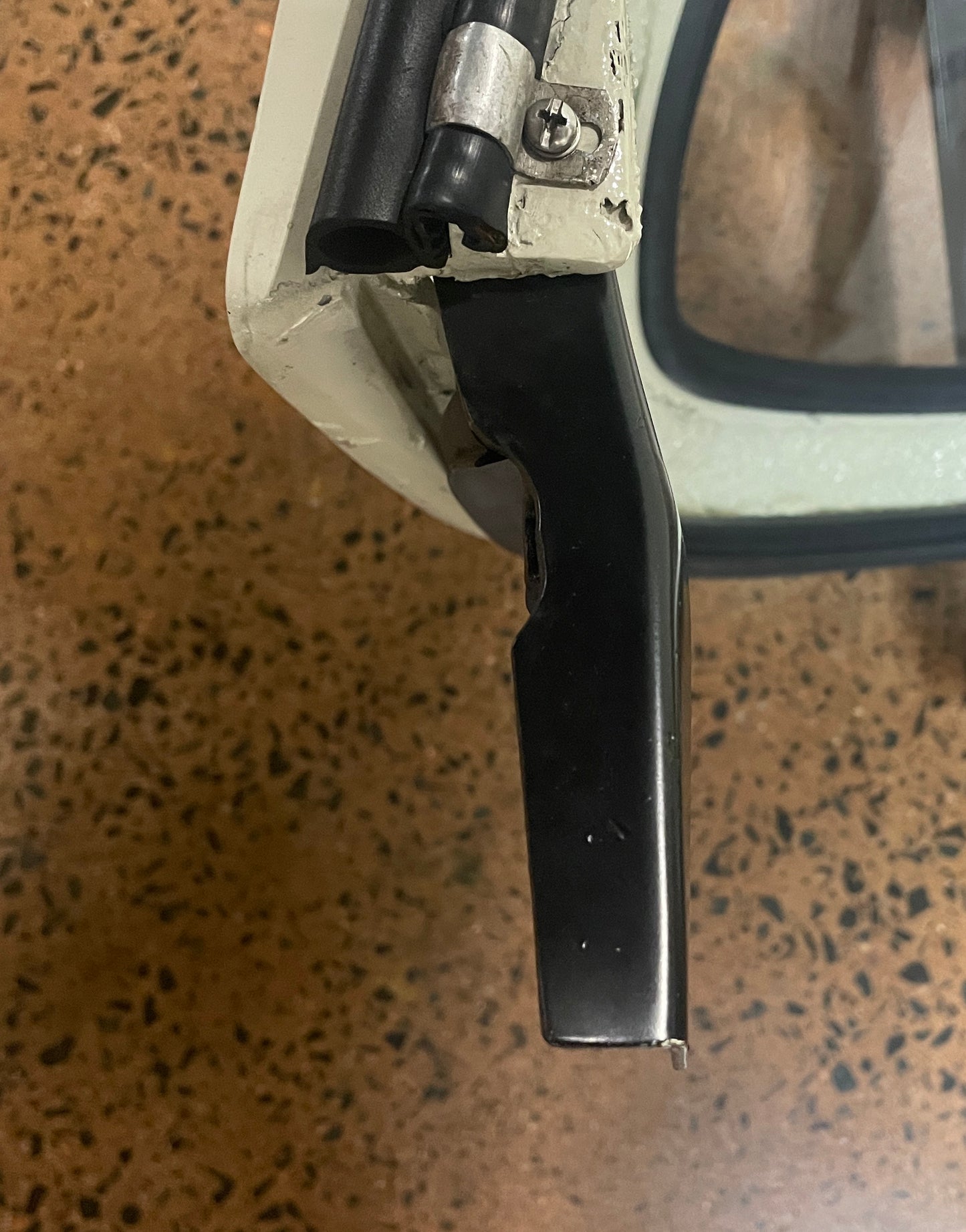Austin Healey Sprite Hardtop "B" Pillar Hold Down Brackets "Spears" (Bugeye Only)