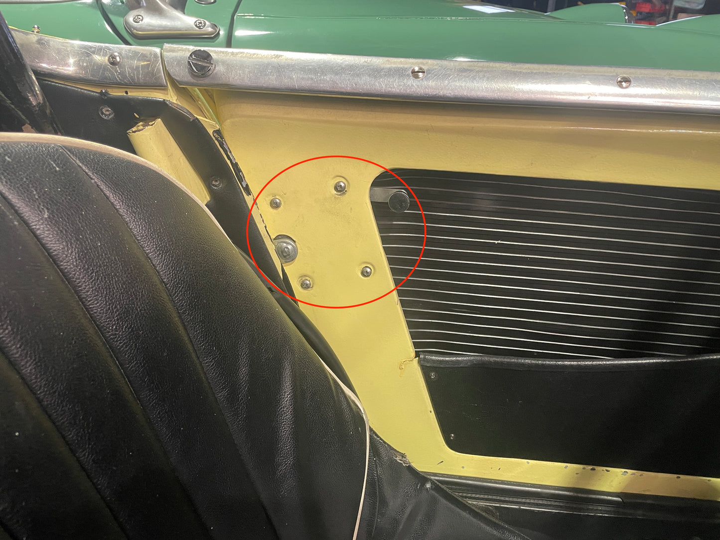 Left Side Door Latch (Bugeye thru '63)