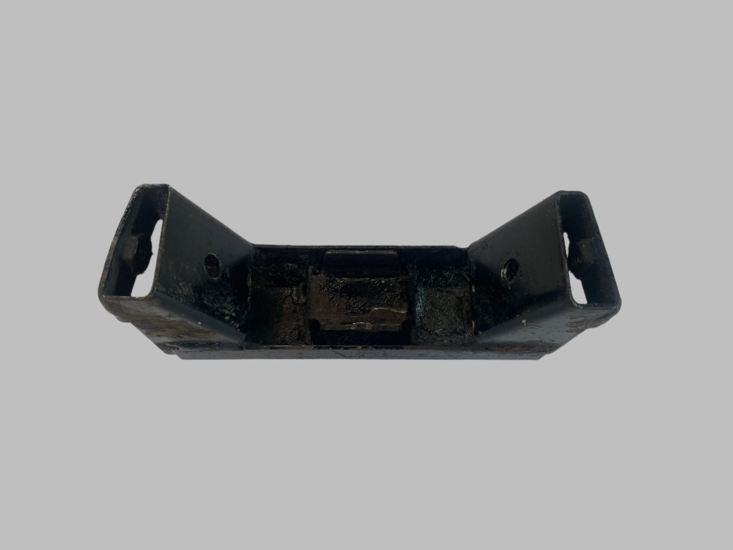 Used Rear Engine/Transmission Mount Bracket (948-1275 Engines)