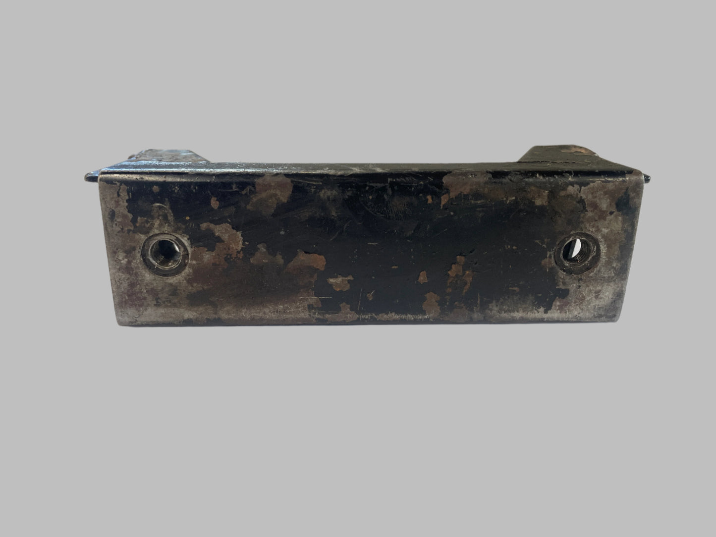 Used Rear Engine/Transmission Mount Bracket (948-1275 Engines)