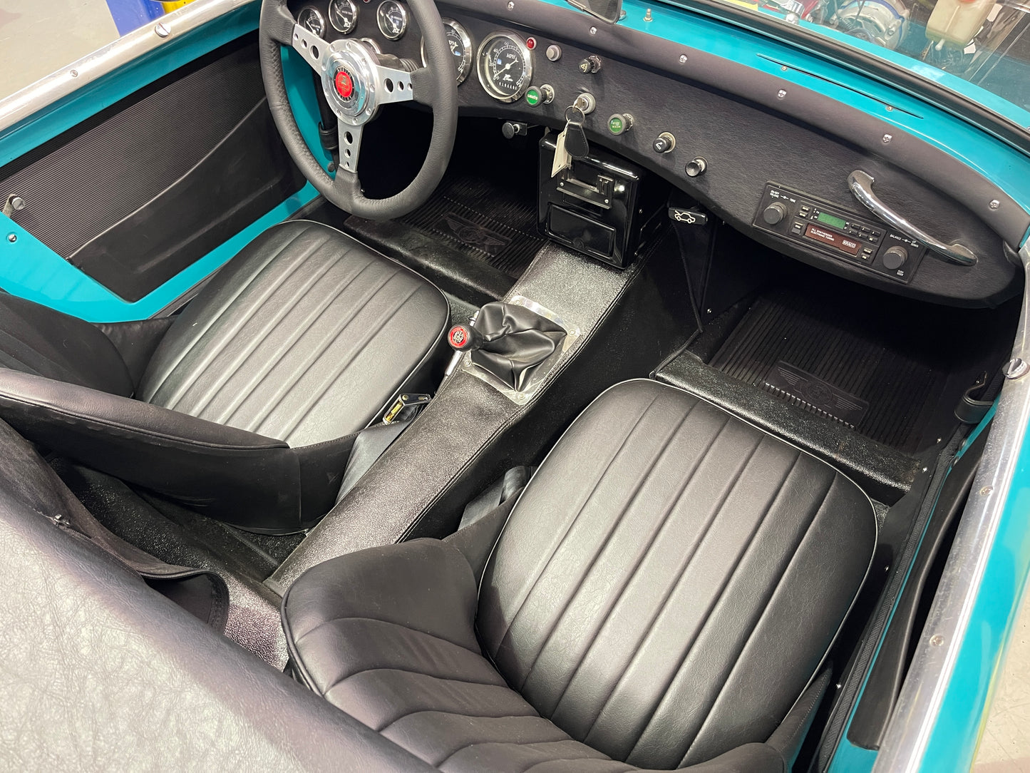 Deluxe Rubberized Hardura Floor Coverings!  Complete set (Cockpit + Trunk kit)