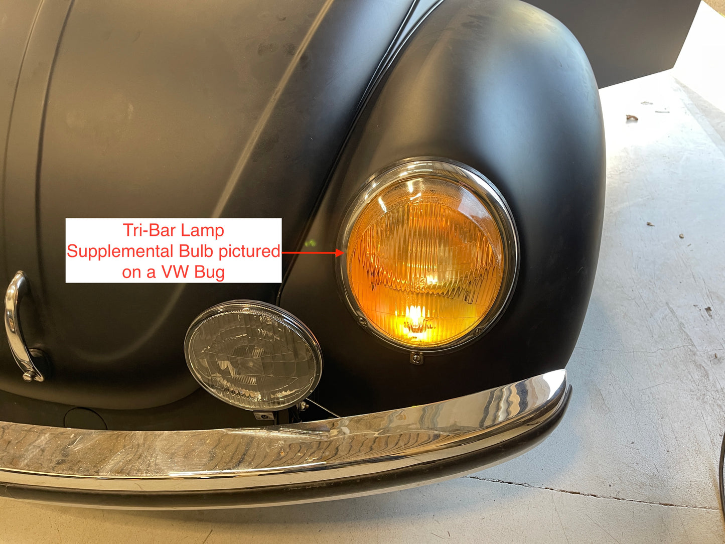 Tri Bar Headlamp Pair w/ H4 Bulbs