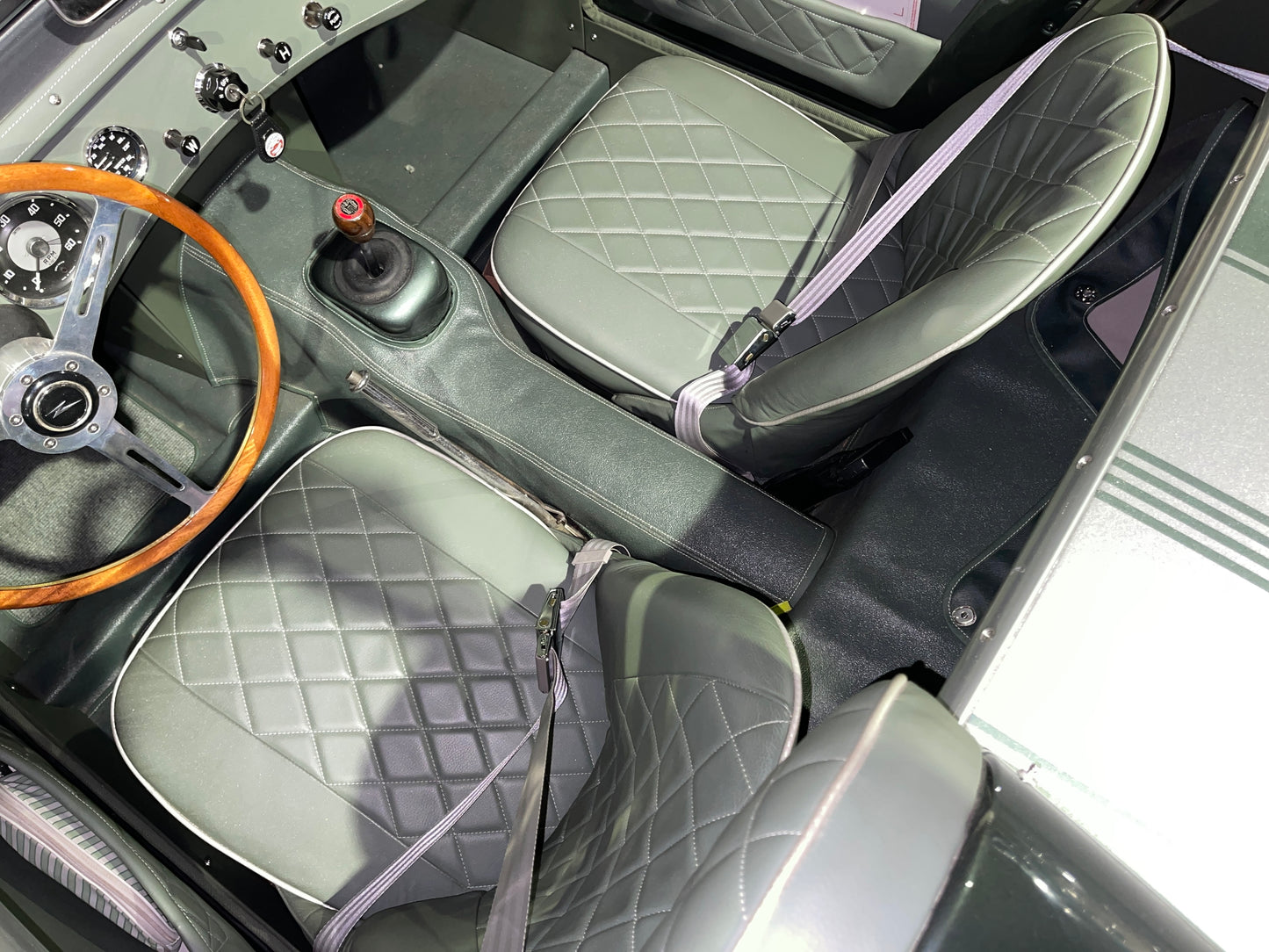 3-Point Inertia Seat Belts (pair) - All British Cars