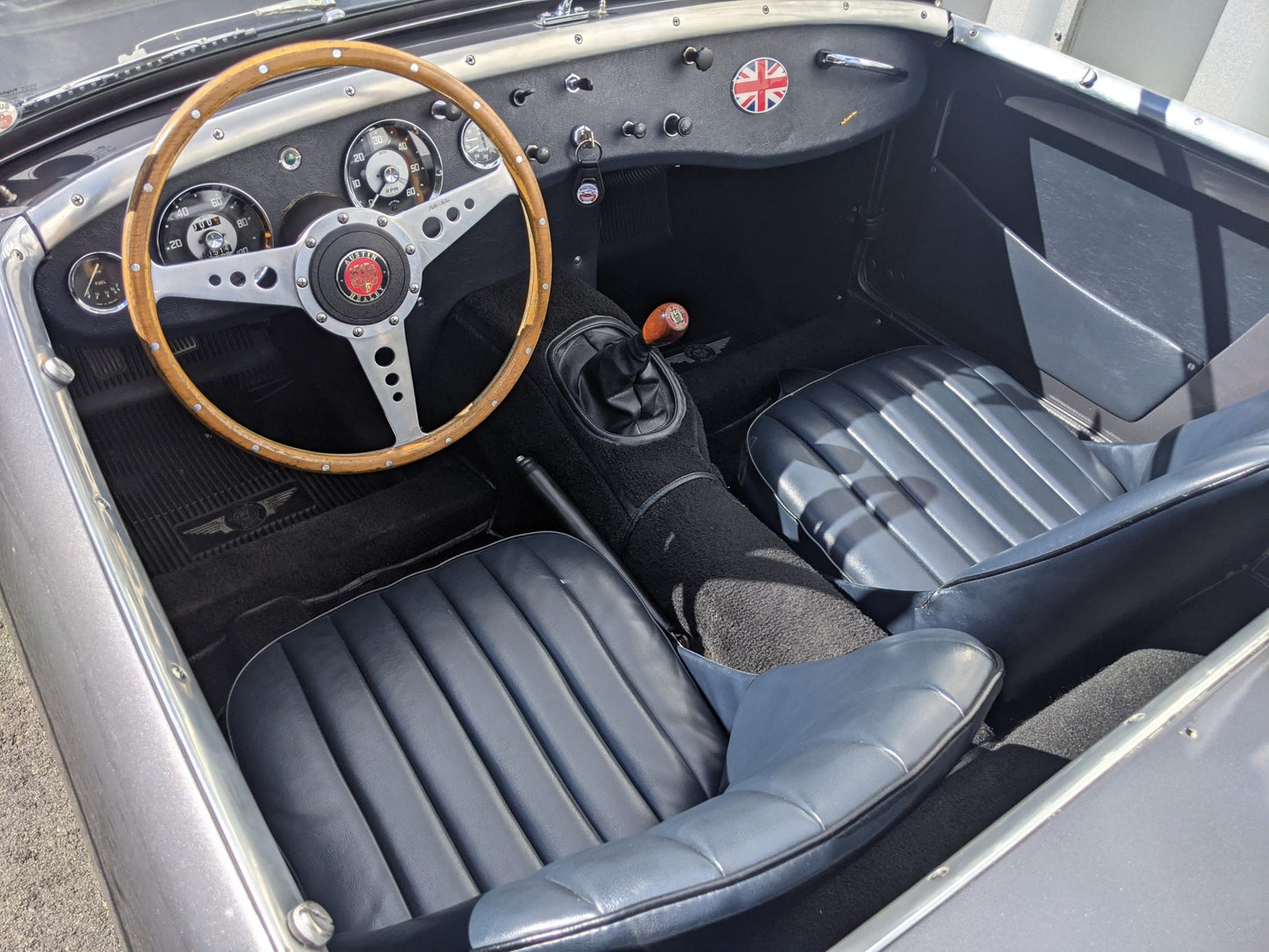 Big Bugeyeguy Thin Laminated Wood Steering Wheel - 14 Inch