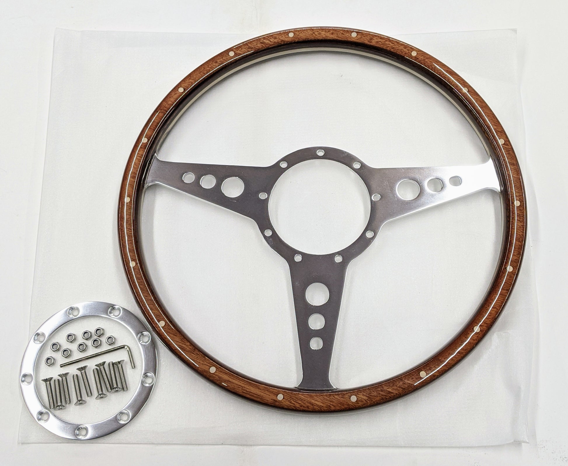 Austin Healey Sprite Big Bugeyeguy Thin Laminated Wood Steering Wheel - 14 Inch  - Bugeye
