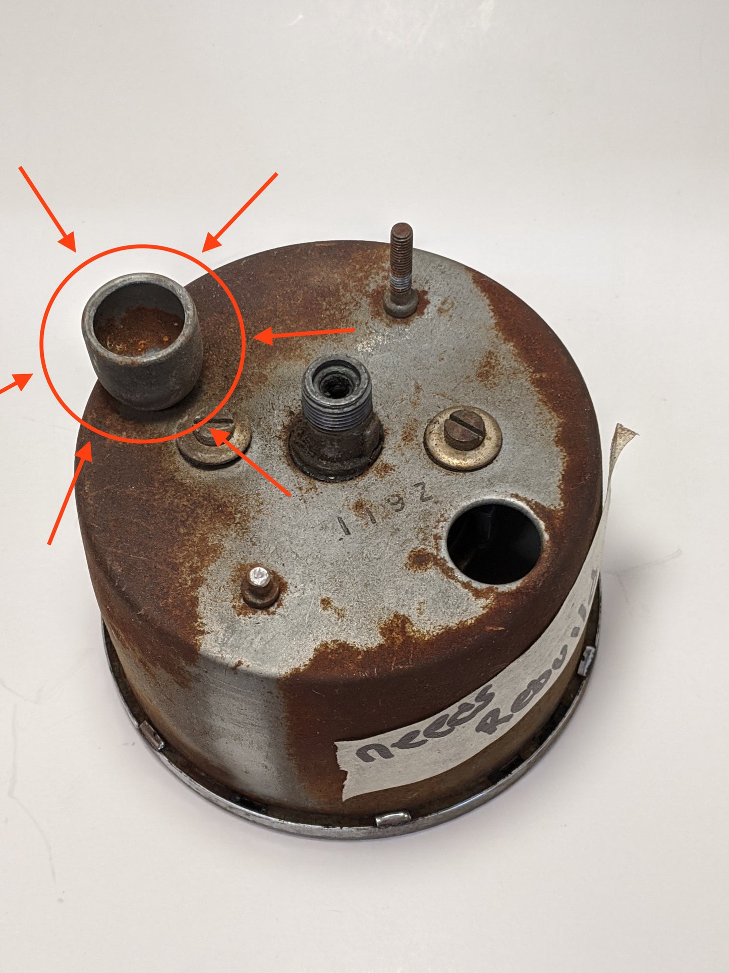 Two-Wire Bulb Holder, Screw Base