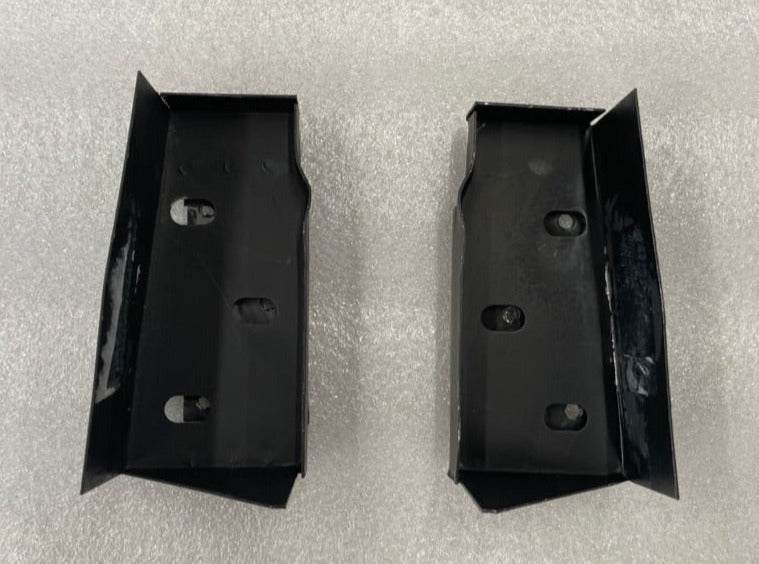 A Pillar Door Hinge Mount (Sold Individually) - All Spridgets