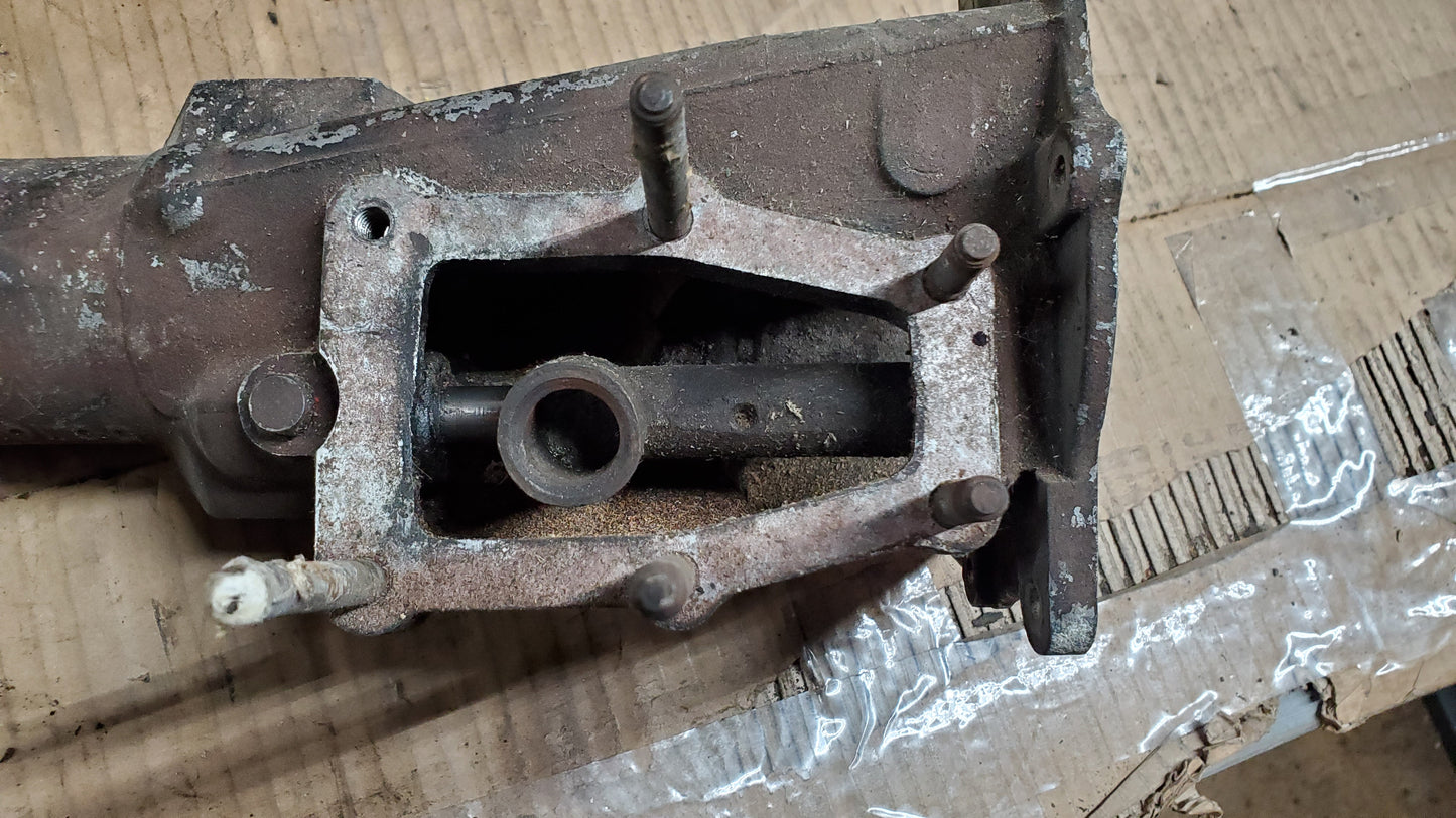 Used Rib Case Transmission Shift Tower