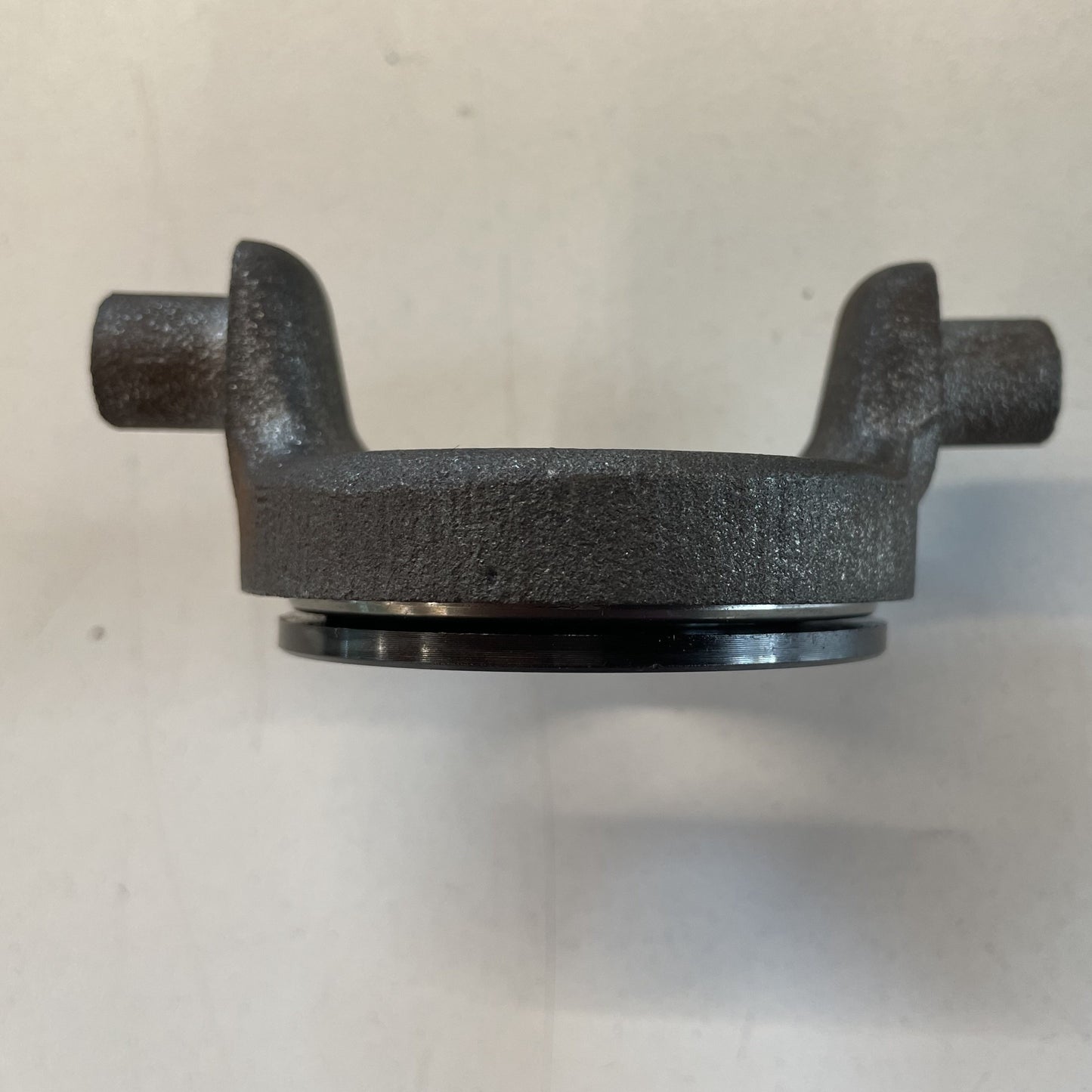 Upgraded Roller Throwout Bearing (948 and 1275 Engines)