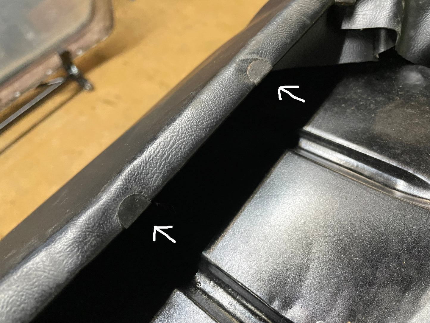 Seat Clips - Seat Base (sold individually) - (Bugeye thru 1965)