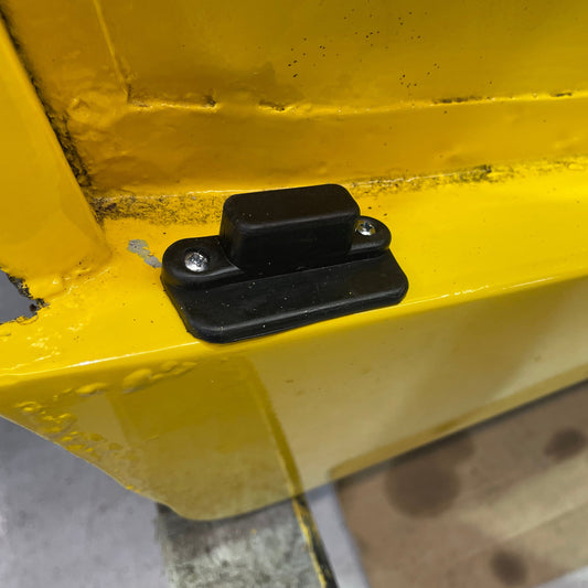 Individual Bugeye Rocker Panel "L-shaped" Bonnet Buffer (four required)