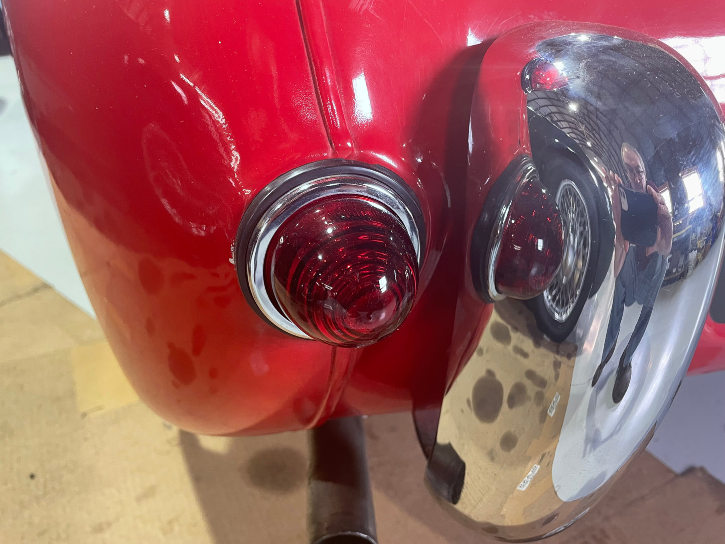 Red Glass Rear Beehive Turn Signal Lens (sold individually)(Bugeye Only)
