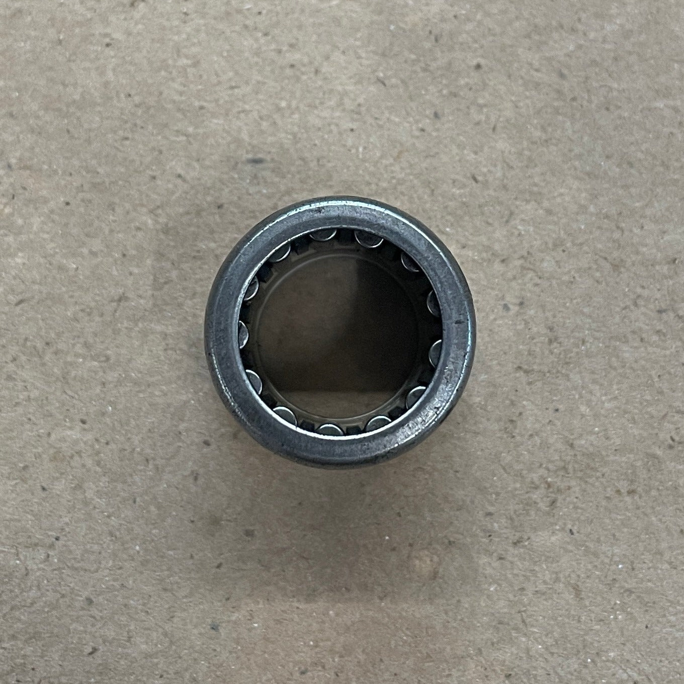 Needle Bearing Spigot Bushing (Late 1275)