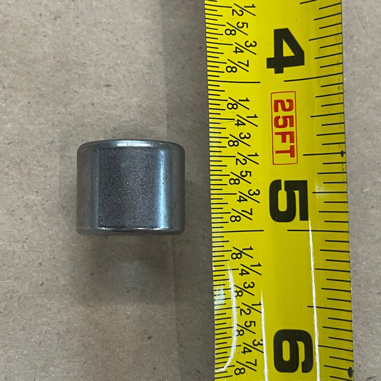Needle Bearing Spigot Bushing (Late 1275)