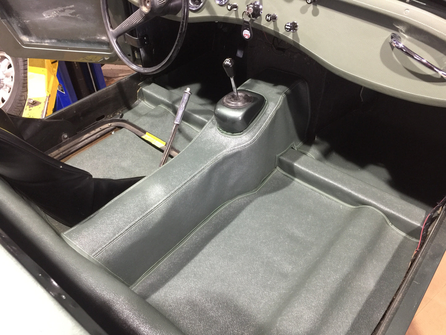 Austin Healey Sprite Deluxe Rubberized Hardura Floor Coverings! Cockpit-covering Kit Interior - Bugeye