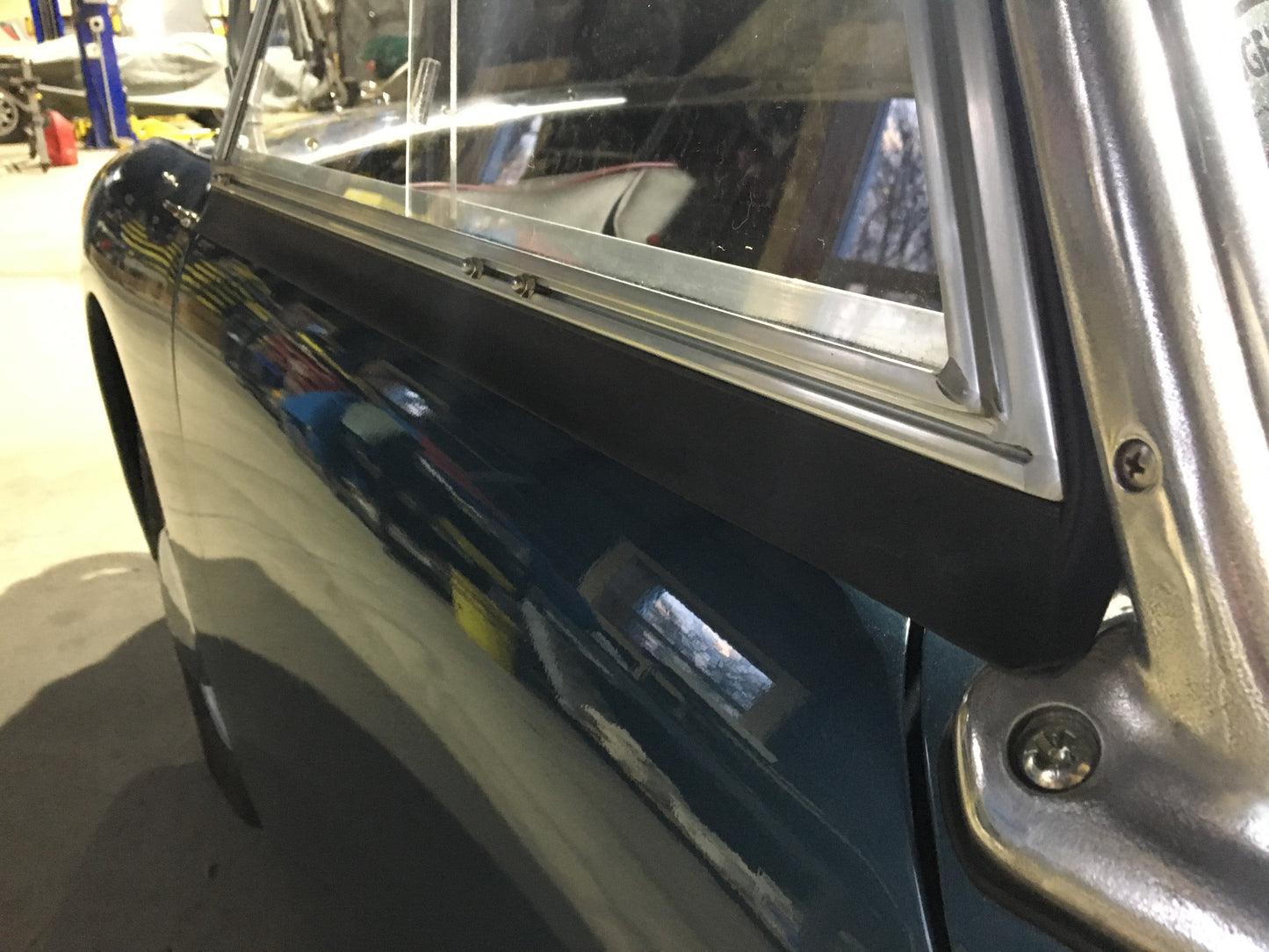 Austin Healey Sprite Replacement Seals for Bugeye Sprite Side Curtains Exterior - Bugeye