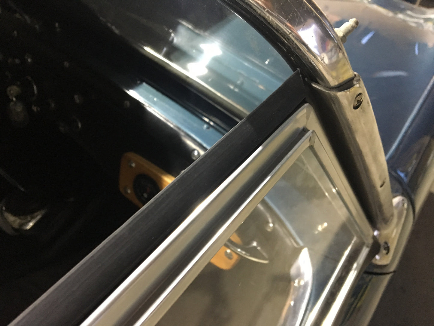 Austin Healey Sprite Replacement Seals for Bugeye Sprite Side Curtains Exterior - Bugeye