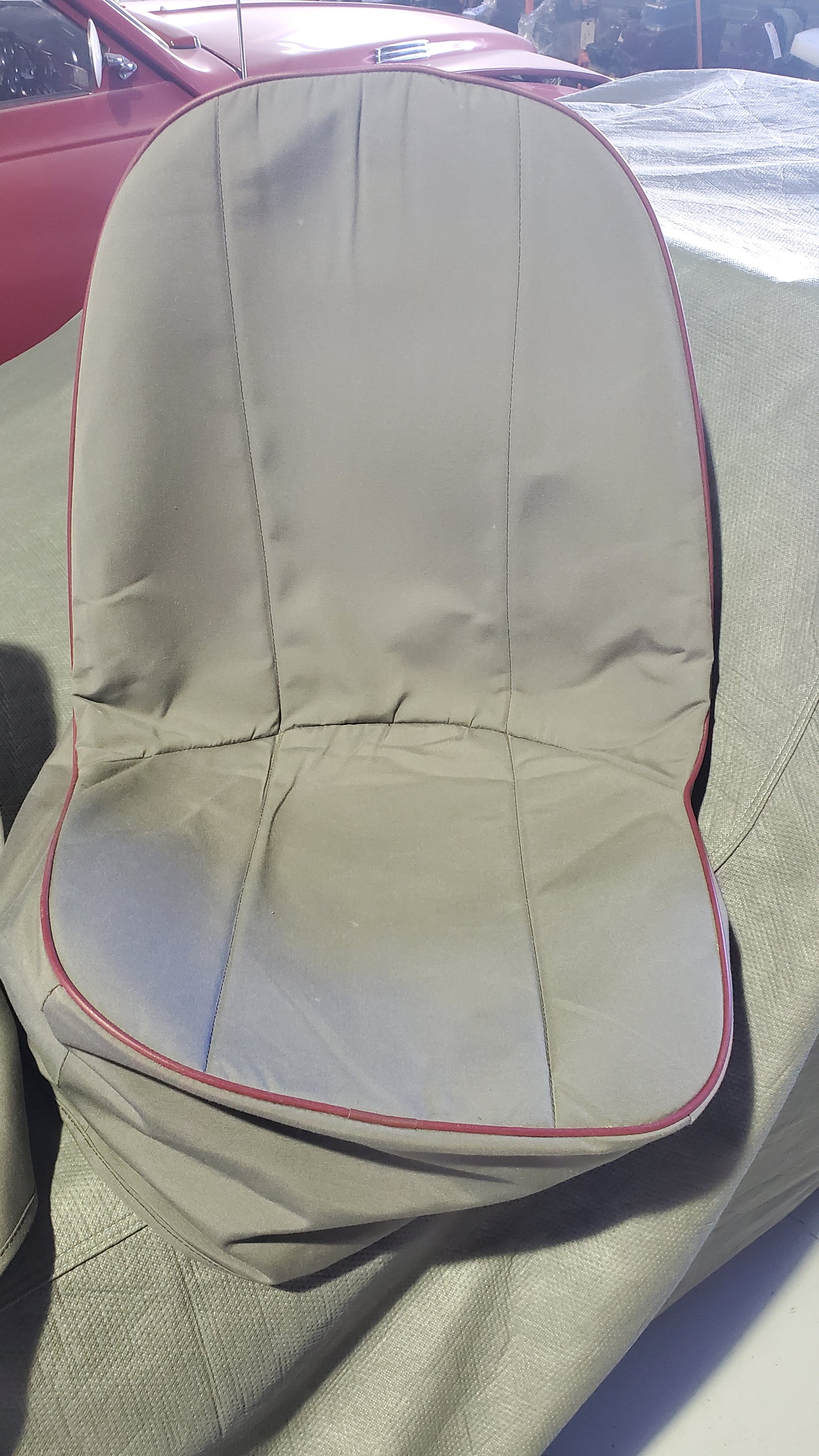 Custom zip-back protective seat covers, used (Gray with red piping) (Bugeye thru 1962)