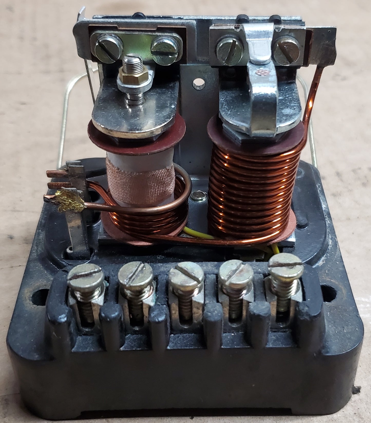 Used original-type voltage regulator (points style) (sold individually)