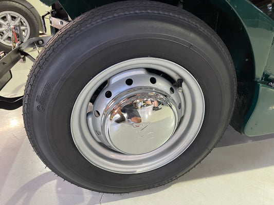 Silver wheel paint, for steel wheels (12 oz aerosol can)