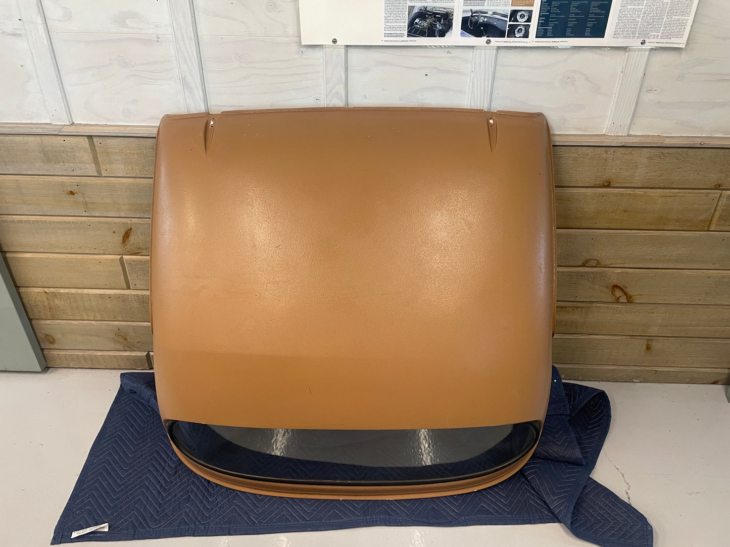 Tan Hard Top with Glass Window