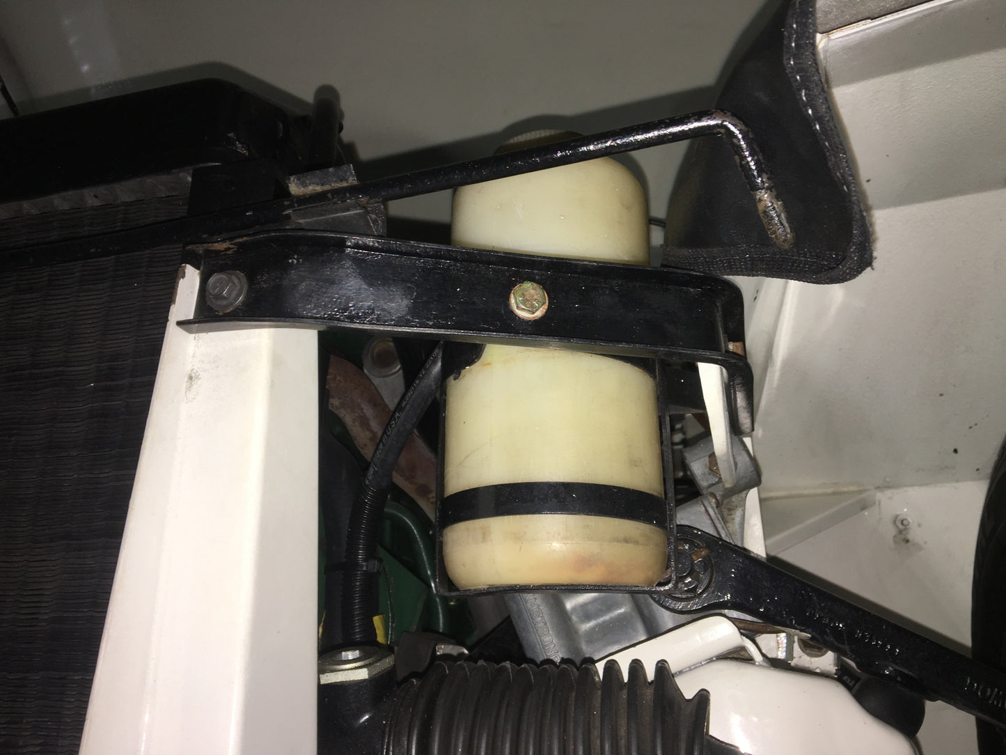 Austin Healey Sprite Radiator Side Support/inner fender backet Mechanical - Bugeye